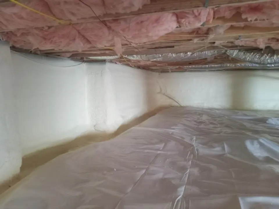 Crawl space encapsulation with closed-cell spray foam for Attic Insulation in Madera
